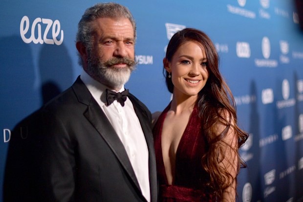 Mel Gibson and Rosalind Ross at Michael Muller's HEAVEN, presented by The Art of Elysium, on January 5, 2019 in Los Angeles, California.
