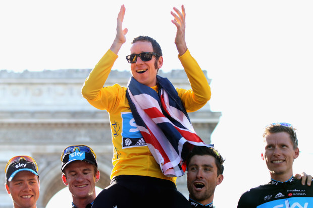Bradley Wiggins en zijn team vierden de 2012 Tour de France.