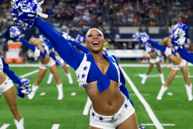 Dallas Cowboys Cheerleaders Armani Latimer dances without wig alopecia