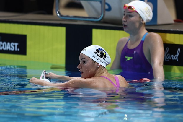 GOLD COAST, AUSTRALIA - APRIL 07: Kaylee McKeown and Mollie O'Callaghan after the Womens 100m Backstroke final during the 2026 Australian Open Swimming at Gold Coast Aquatic Centre on April 07, 2026 in Gold Coast, Australia. (Photo by Chris Hyde/Getty Images)