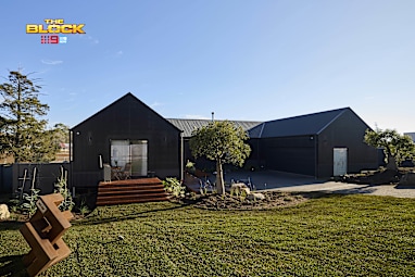 Emma and Ben's Frontyard and Façade | Week 12