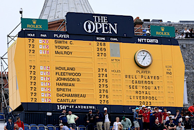 The main scoreboard on the 18th hole