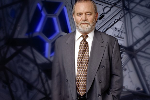 LOS ANGELES - OCTOBER 7: Seven Days. (alt.: 7 Days). A UPN television action drama show. Premiere episode broadcast October 7, 1998. Pictured is Alan Scarfe (as Dr. Bradley Talmadge). (Photo by CBS via Getty Images)