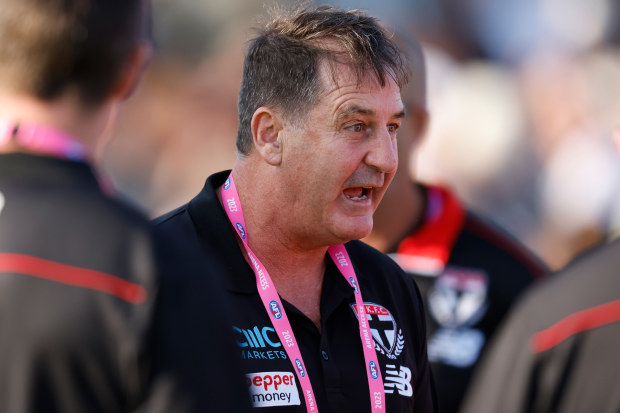 MELBOURNE, AUSTRALIA - MARCH 03: Ross Lyon, Senior Coach of the Saints addresses his players during the 2023 AFL practice match between the St Kilda Saints and the Essendon Bombers at RSEA Park on March 3, 2023 in Melbourne, Australia. (Photo by Michael Willson/AFL Photos)