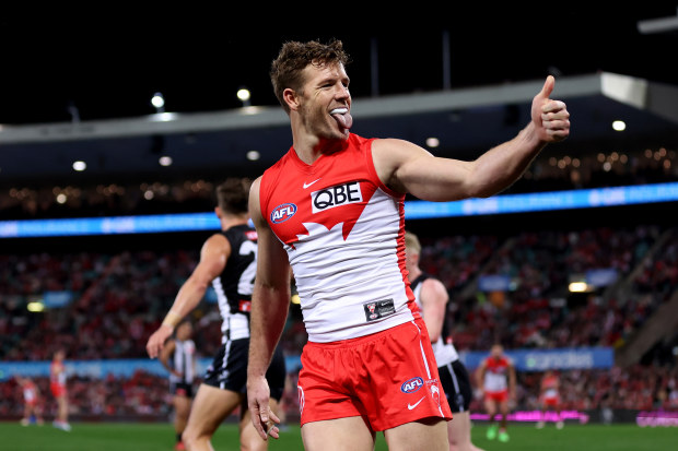 Luke Parker celebrates a goal for Sydney in round 22, 2024.