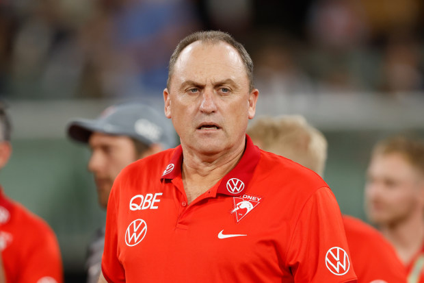 Sydney coach John Longmire says his relationship with Franklin was strong.