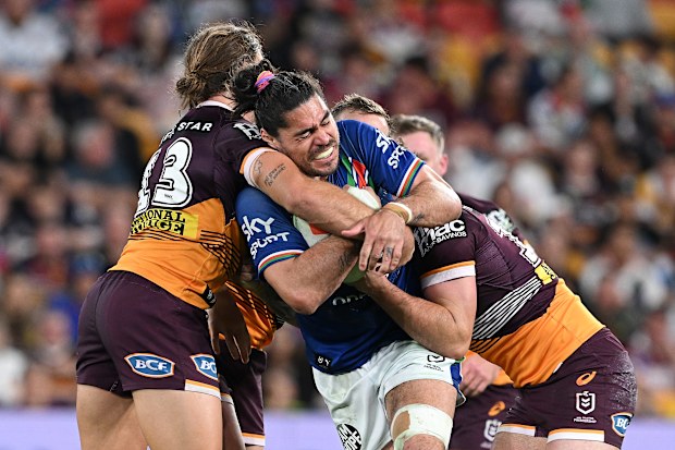 Tohu Harris braces for contact during the NRL preliminary final match between the Brisbane Broncos and New Zealand Warriors at Suncorp Stadium. 