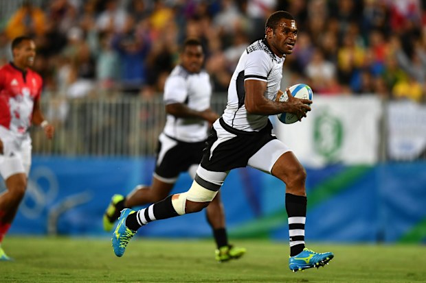 Jasa Veremalua of Fiji streaks away to score in the Rio 2016 final.