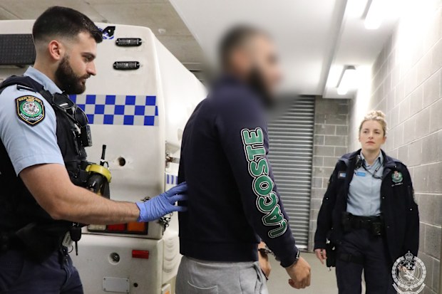 Multiple men in an alleged organised crime syndicate arrested in Sydney