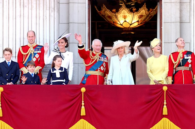 Prince George of Wales, Prince William, Prince of Wales, Prince Louis of Wales, Catherine, Princess of Wales, Princess Charlotte of Wales, King Charles III, Queen Camilla, Sophie, Duchess of Edinburgh, Prince Edward, Duke of Edinburgh and Lady Louise Windsor on the balcony during Trooping the Colour at Buckingham Palace on June 15, 2024 in London, England. 