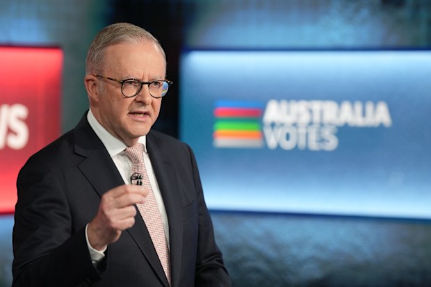 POOL PHOTO. Prime Minister Anthony Albanese and Opposition Leader Peter Dutton debate at the ABC's Parramatta studio in Western Sydney, moderated by David Speers. April 16, 2025, day 19 of the 2025 federal election campaign. Photo Matt Roberts/ABC
