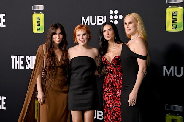 Scout LaRue Willis, Tallulah Willis, Demi Moore and Rumer Willis 