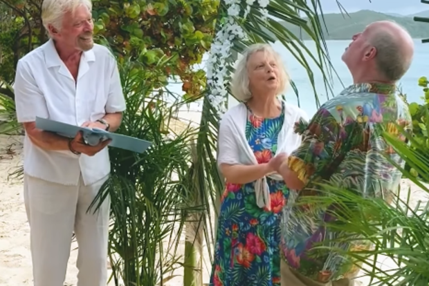 Sir Alan Bates has married his long-term partner Suzanne Sercombe on Sir Richard Branson's private Caribbean island 