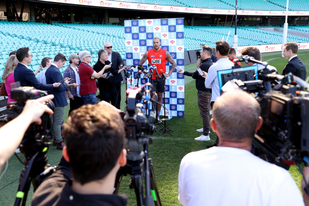Lance Franklin of the Swans talks to the media during a Sydney Swans AFL training session at Sydney Cricket Ground on September 20, 2022 in Sydney, Australia. (Photo by Mark Kolbe/Getty Images)