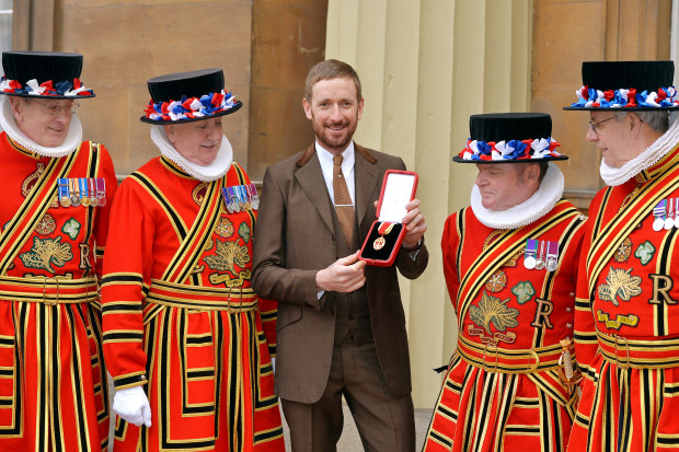 Bradley Wiggins ontving zijn nighthood in 2013.
