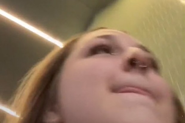 woman confronts man who cat calls her friend