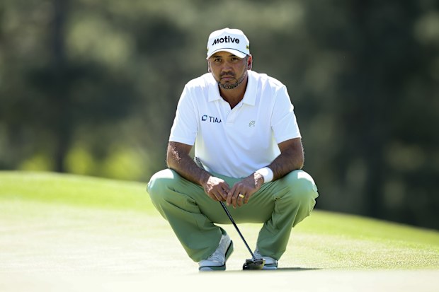 Jason Day of Australia lines up a putt on the 18th green during the first round of the 2026 Masters Tournament at Augusta National Golf Club on April 09, 2026 in Augusta, Georgia. (Photo by Hector Vivas/Getty Images)