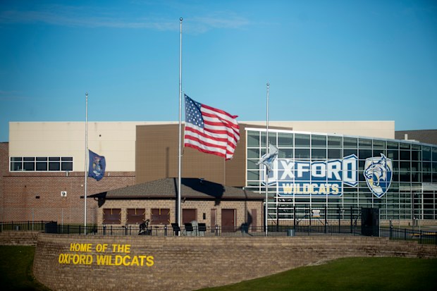Ethan Crumbley Michigan school shooting