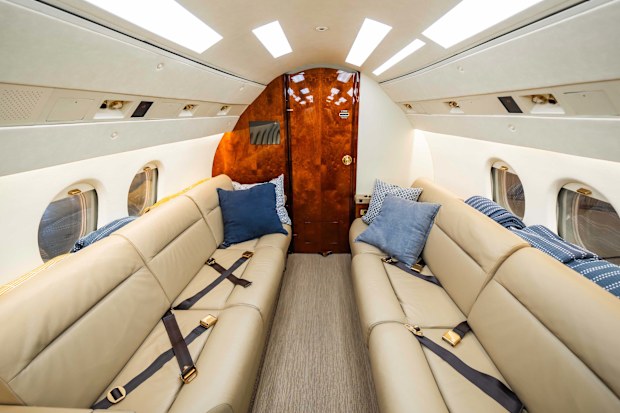 falconAir
