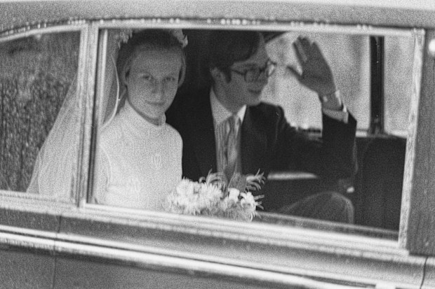 Birgitte, Duchess of Gloucester and Prince Richard, Duke of Gloucester in the wedding car following their wedding ceremony in St Andrew's Church at Barnwell, Northamptonshire, England, 8th July 1972. 