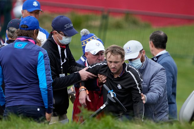 Tom Felton collapses