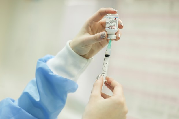 People in the Australian Capital Territory over the age of 60 are now eligible to receive the Moderna COVID-19 vaccine. 