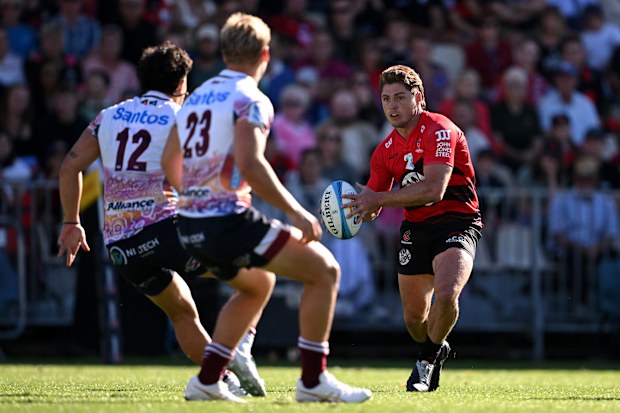 James O'Connor of the Crusaders charges forward.