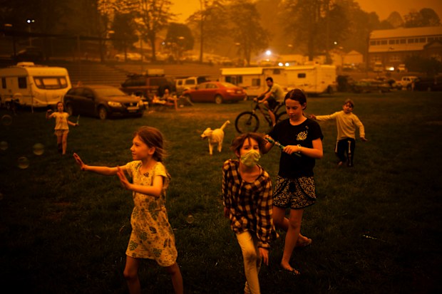 "Bushfire Evacuation Centre" by Sean Davey for Agence France-Presse 