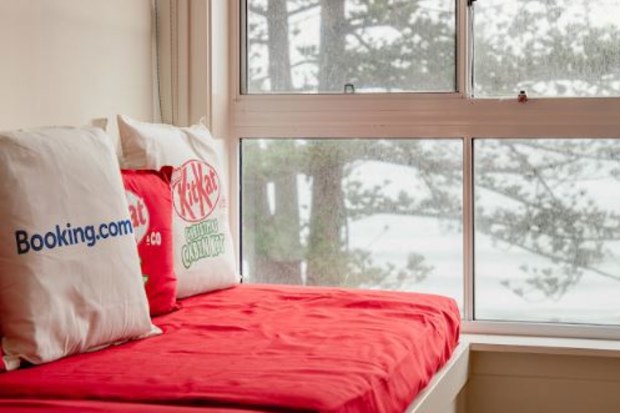 kitkat christmas cabin