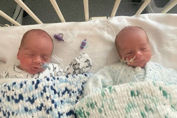 Twins Jacob and Jaxon unexpected birth