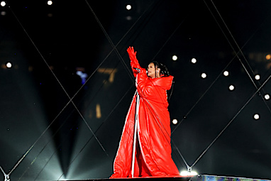 Rihanna's big reveal