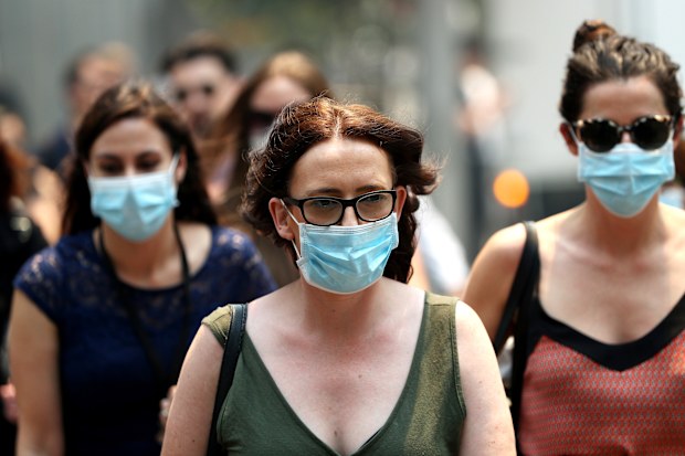 Face masks are not compulsory in Victoria despite the recent deadly coronavirus surge