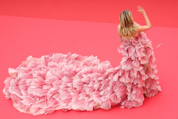 Heidi Klum attends the red carpet for the opening ceremony and "Partir Un Jour" (Leave One Day) screening at the 78th annual Cannes Film Festival, 2025