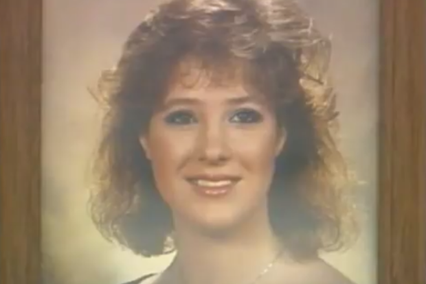 Traci Crozier was in her car when it was set alight by her boyfriend Lee Hall in 1991, a jury found him guilty of her murder.