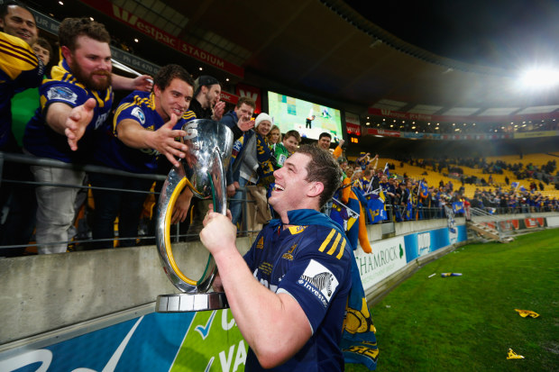 Joe Wheeler won the 2015 Super Rugby title with the Highlanders, who defeated the Hurricanes in Wellington.