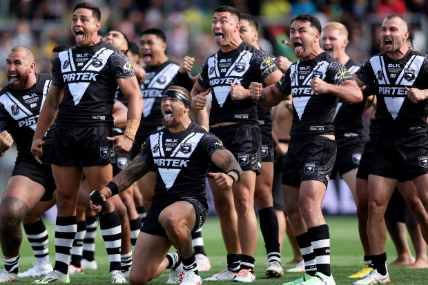 HAMILTON, NEW ZEALAND - NOVEMBER 04: The Kiwis perform the haka during the Men's Pacific Championship Final match between Australia Kangaroos and New Zealand Kiwis at Waikato Stadium on November 04, 2023 in Hamilton, New Zealand. (Photo by Phil Walter/Getty Images)
