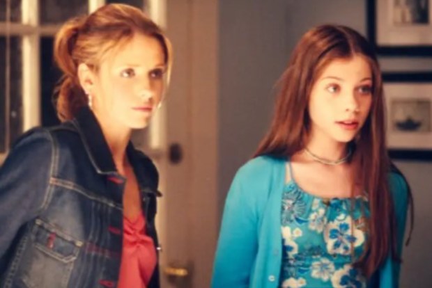 Sarah Michelle Gellar (left) and Michelle Trachtenberg on Buffy the Vampire Slayer.