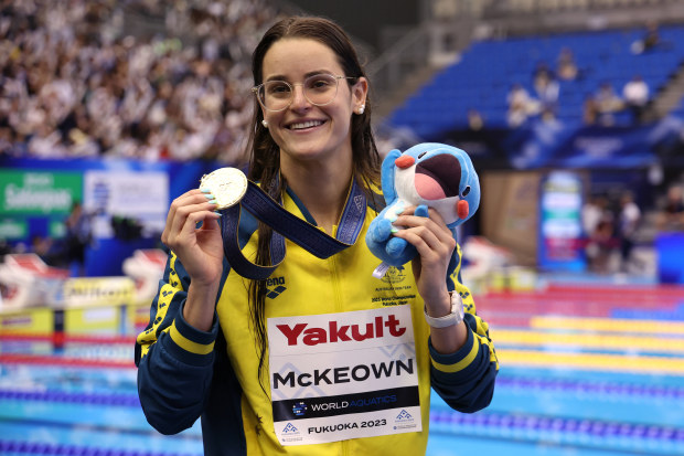 FUKUOKA, JAPAN - JULY 25:  Gold medallist Kaylee McKeown of Team Australia poses during the medal ceremony for the Women's 100m Backstroke Final on day three of the Fukuoka 2023 World Aquatics Championships at Marine Messe Fukuoka Hall A on July 25, 2023 in Fukuoka, Japan. (Photo by Sarah Stier/Getty Images)