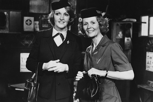 "Actresses Penelope Keith (left) and Angela Thorne in a scene from the television sitcom 'To the Manor Born', October 4th 1981. (Photo by Don Smith/Radio Times/Getty Images)"