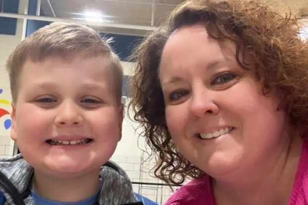 boy orders 70,000 lollipops using mothers credit card to share with friends