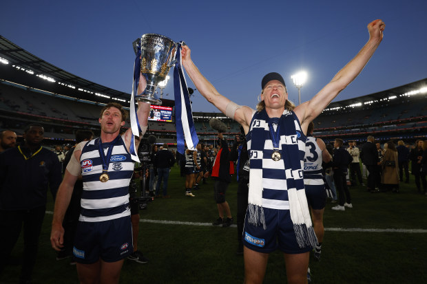 Mark Blicavs hopes he and Geelong can bounce back into finals contention in 2024, after their 2022 dream season.