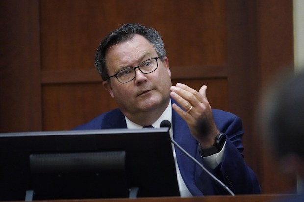 Dr. Richard Moore, Jr.