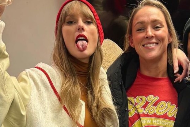 Taylor Swift and Kylie Kelce