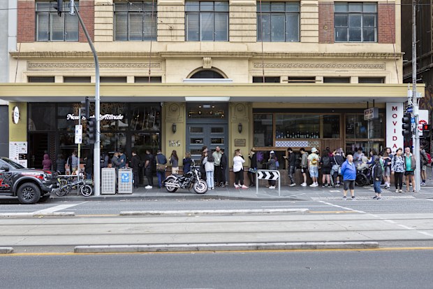 Lines outside Melbourne burger restaurant New York Minute
