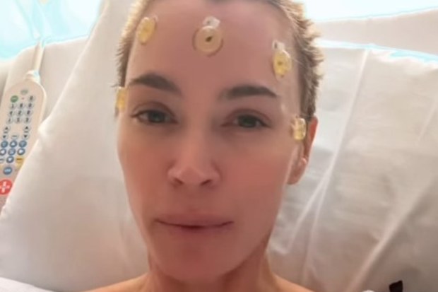 Teddi Mellencamp reveals brain cancer diagnosis and surgery