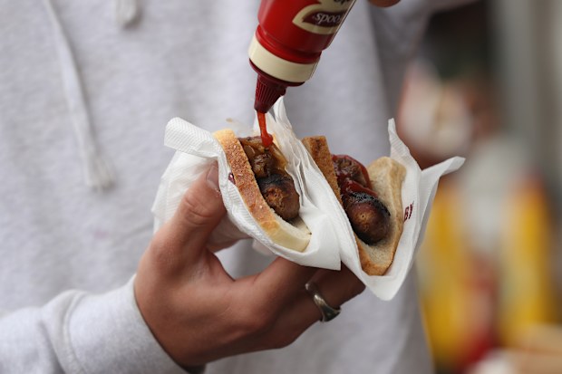 Bunnings sausage sizzle onion controversy