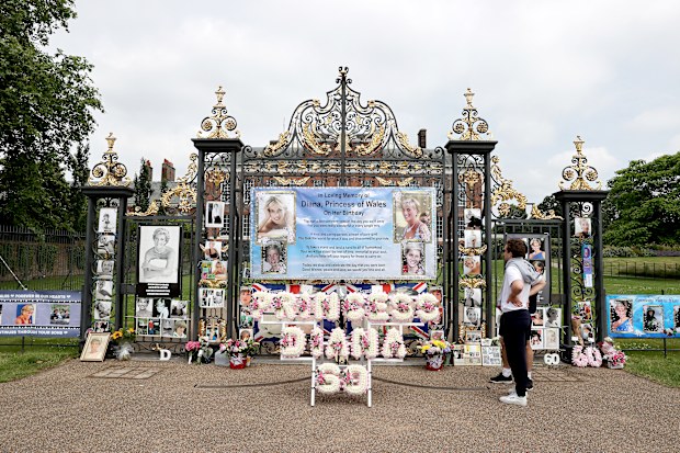 Tributes to Princess Diana outside the gates of Kensington Palace on what would have been her 60th Birthday on July 01, 2021 in London, England. 
