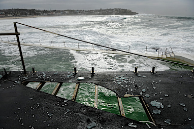 Hazardous Surf NSW: Bondi Icebergs damaged as swells batter Sydney ...