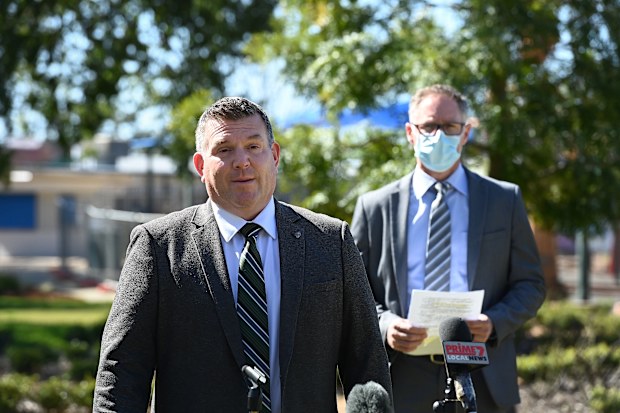 Dubbo NSW MP Dougald Saunders (left) and CEO of Western NSW Local Health District Scott McLauchlan (right) during a local COVID-19 update in Victoria Park, Dubbo, NSW. (Photo: Kate Geraghty)