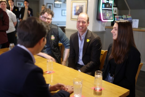 Prince William, Prince of Wales meets with Welsh Speakers from Patagonia 